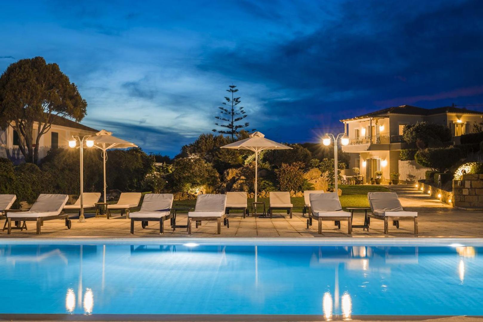 The Seasons Vila Svoronata Exterior foto