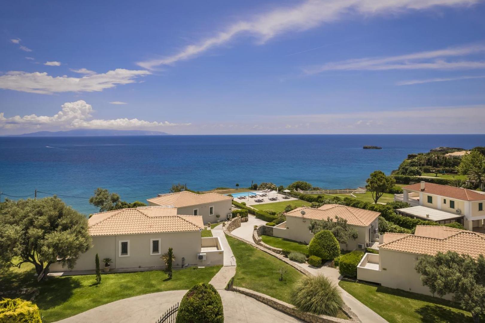 The Seasons Vila Svoronata Exterior foto