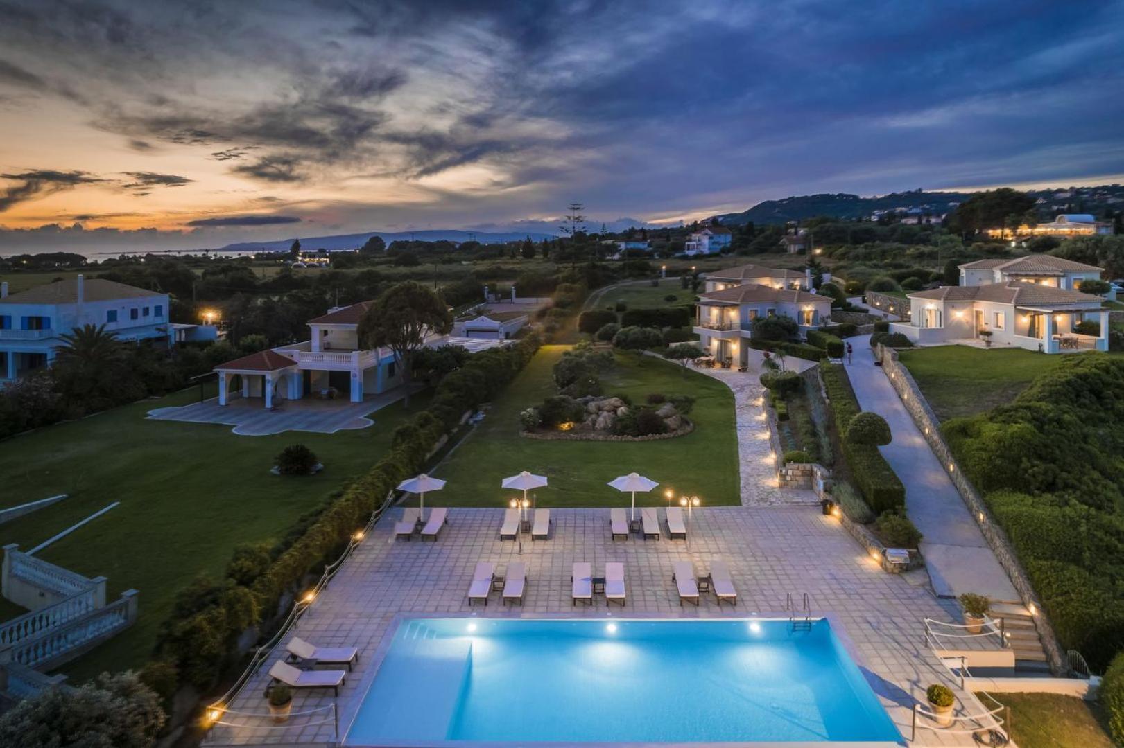 The Seasons Vila Svoronata Exterior foto