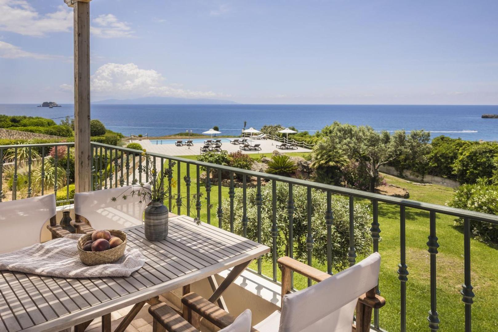 The Seasons Vila Svoronata Exterior foto